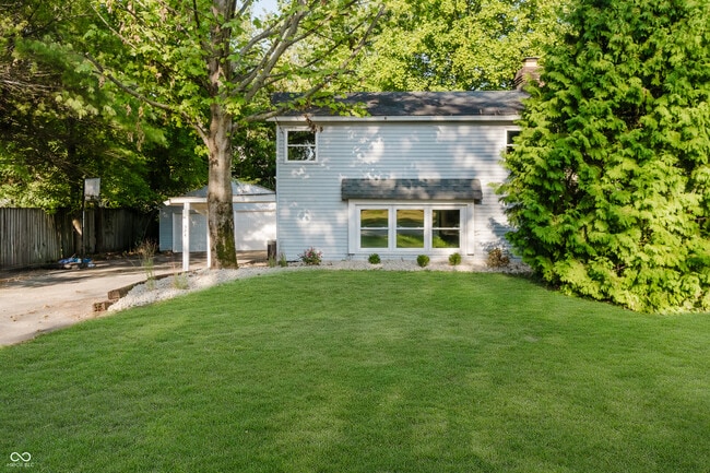 Building Photo - 324 N Tennessee St