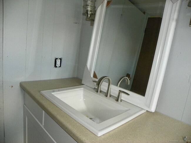 Photo - 20 Woodland Dr