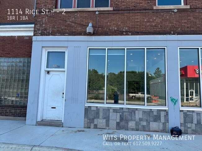 Building Photo - 1114 Rice St Unit 2