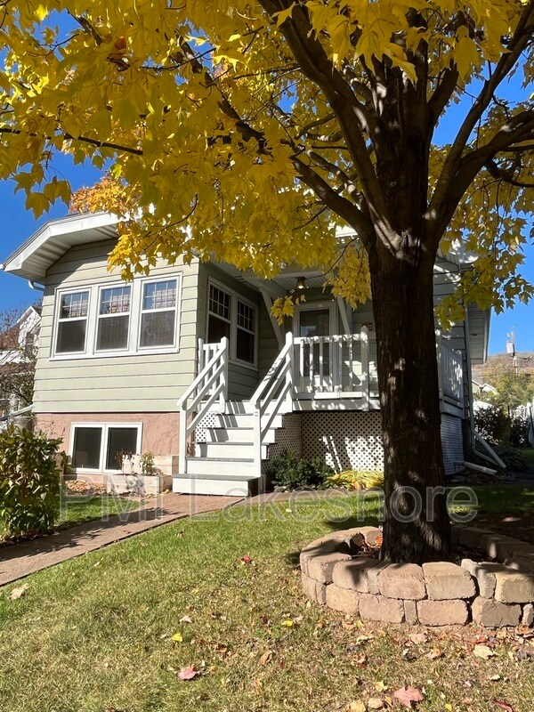 Photo - 4629 W 6th St House