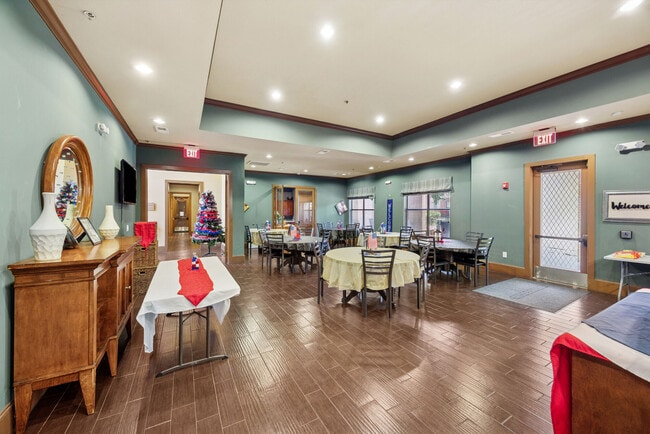 Photo - Magnolia Trace