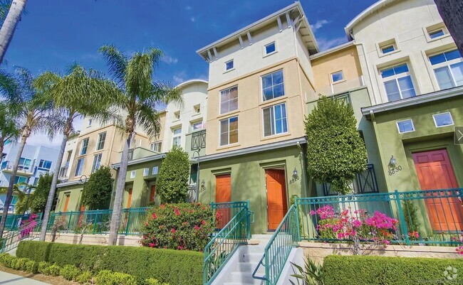 Building Photo - 8826 Spectrum Center Blvd Rental