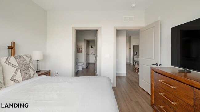 1310 Hillside Ave Unit 420