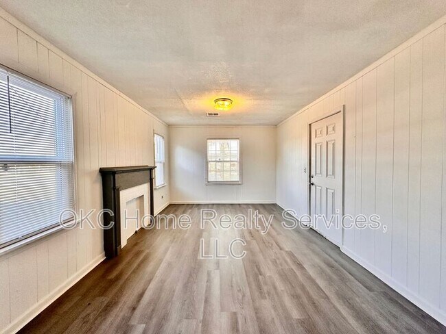 Photo - 2323 Towers Ct