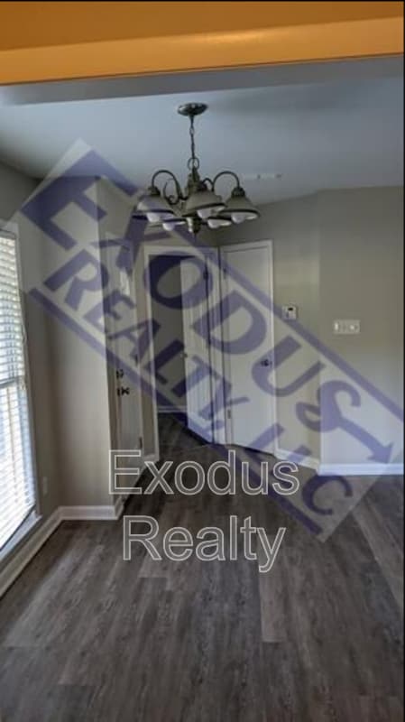 Photo - 157 Maranatha Cir