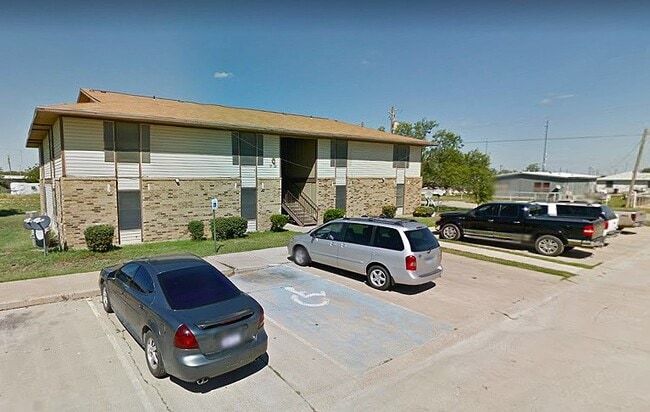 Photo - 102 Eastfield Dr