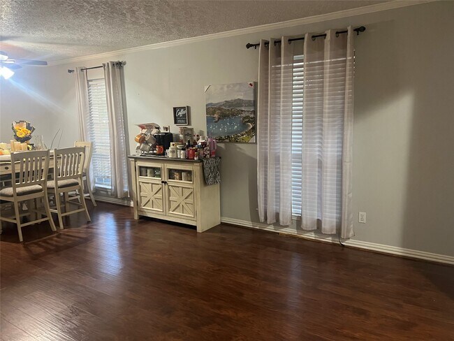 Photo - 11107 Sageking Dr