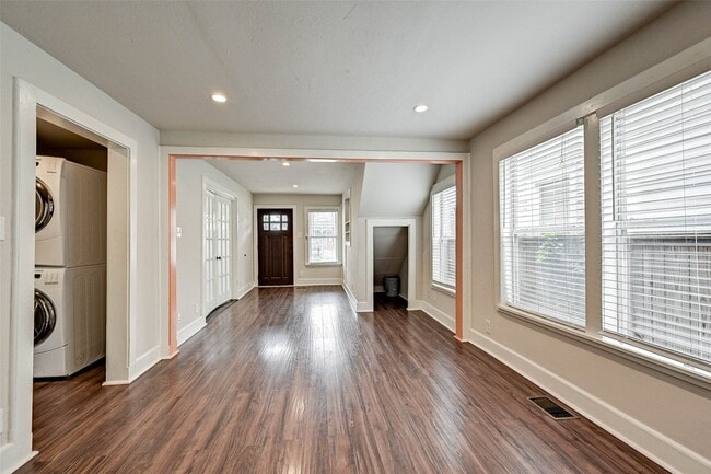 Photo - 2202 Kane St Unit A