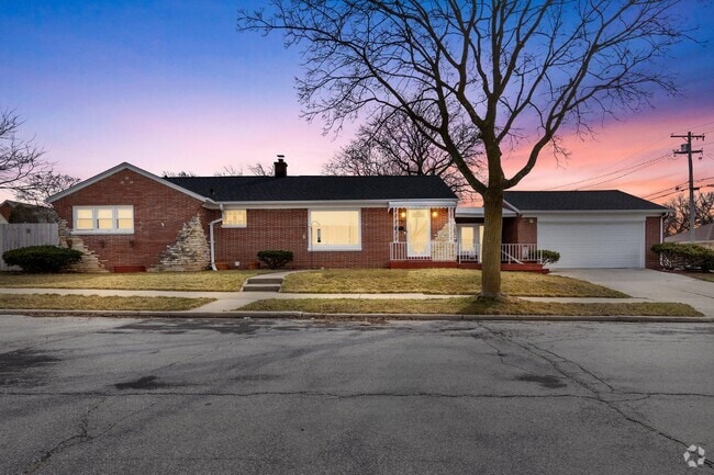 Building Photo - 9301 W Auer Ave Rental
