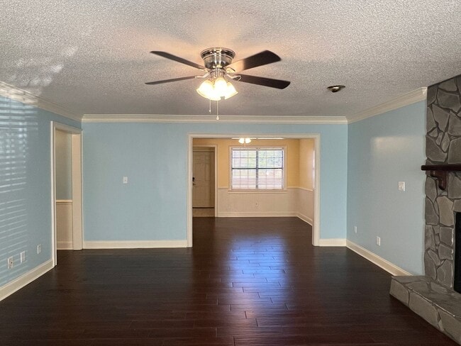 Photo - Great Home in Dove Cove Subdivision