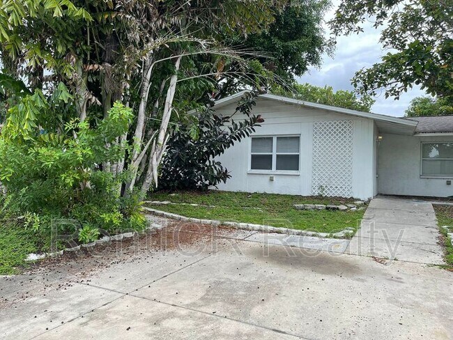 Building Photo - 5281 Bamboo Pl Unit B Rental