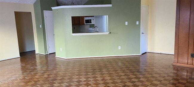 Photo - 16311 La Luna Dr