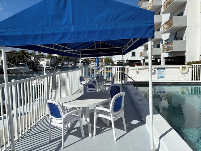 Photo - 3770 NE 171 St Unit 308