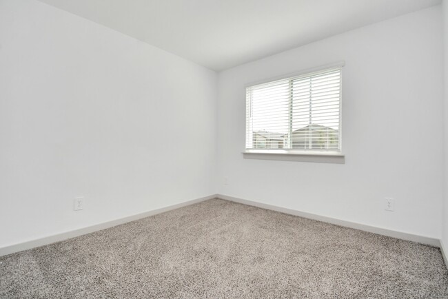 Photo - 12814 Heddington Grv Ln