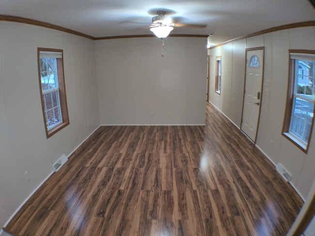 Photo - 36 W Road Park