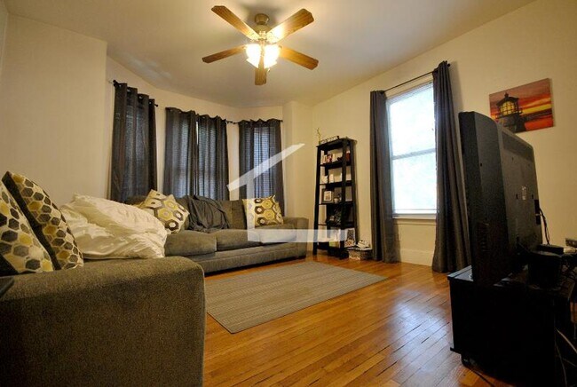 Photo - Coolidge Corners finest......