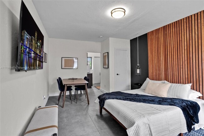 Building Photo - 1350 NE 111th St Unit 3-3 Rental