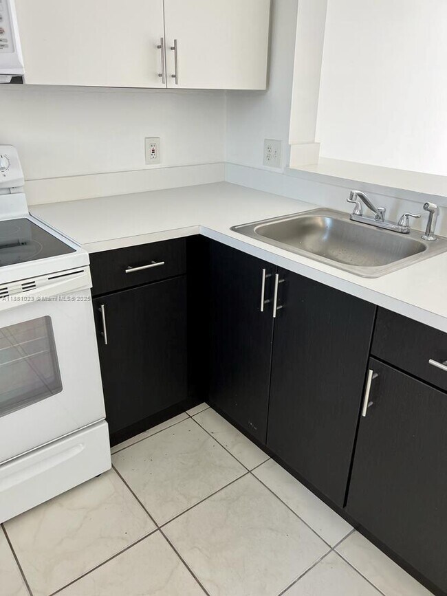 Photo - 2701 NW 27th Ave