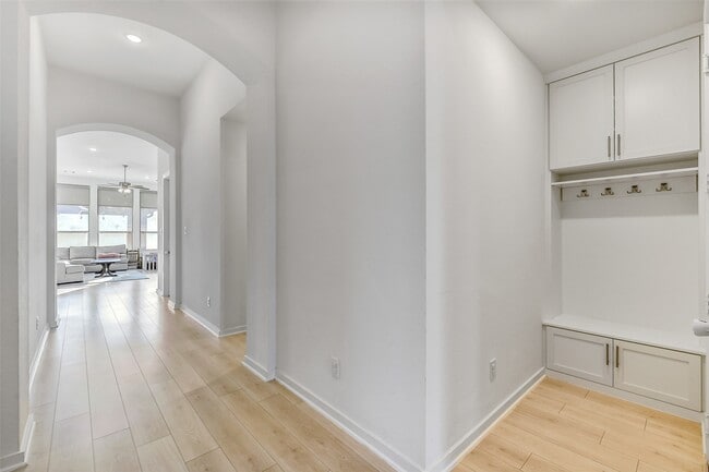 Photo - 27222 Lombard Wood Dr