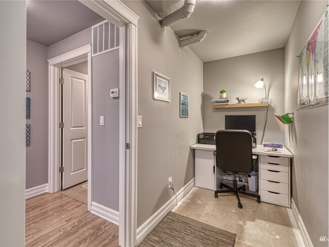 6554 Hunt Highlands Loop