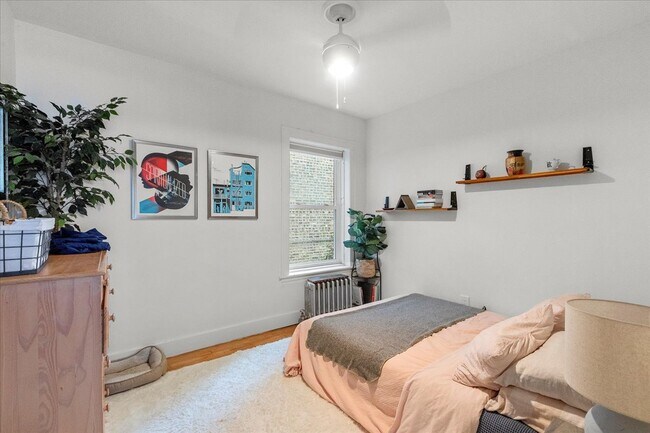 Photo - 2447 N Kildare Ave Unit 1