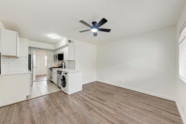 Photo - 1010 W 23rd St Unidad 6 Rental