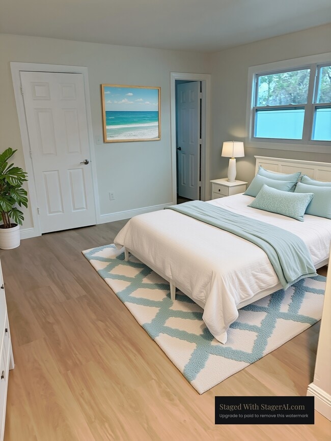 Photo - 5853 Harrison St