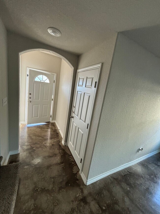 Photo - Discover Your Perfect Townhome in Northeas...