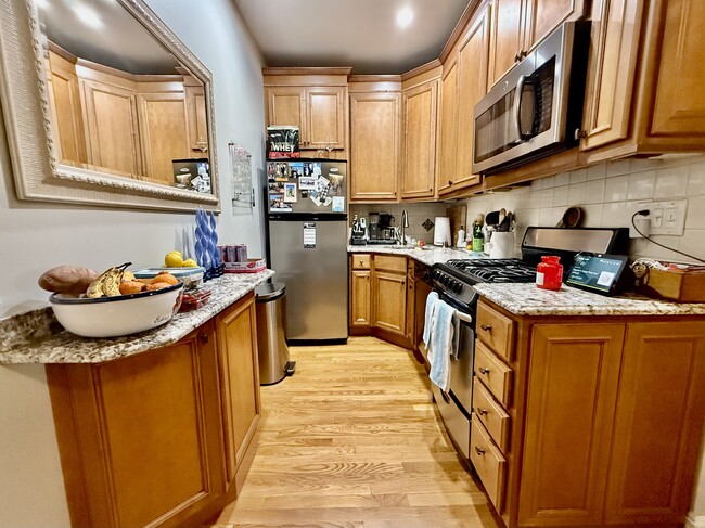 Photo - 30 Vinton St Apartments Unit 1