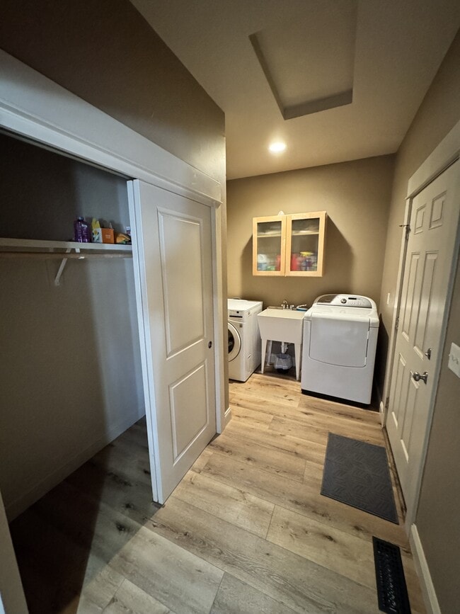 Photo - 813 N 15th Ave