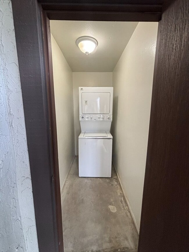 Photo - 104 Brookstone Apartments