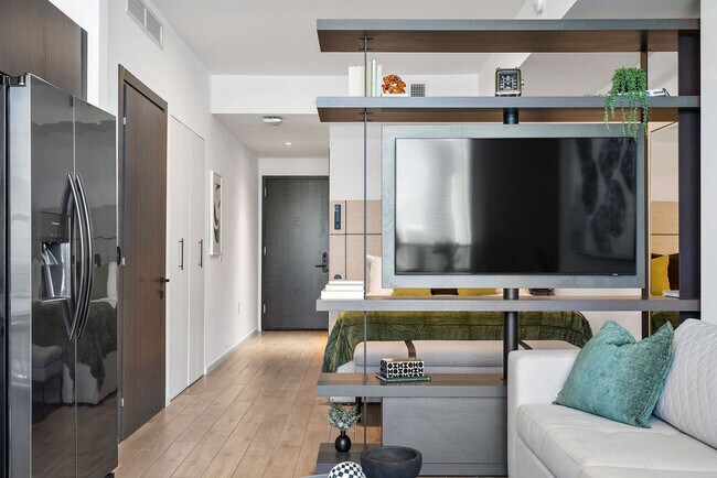 Photo - 398 NE 5th St Unidad ID1304285P