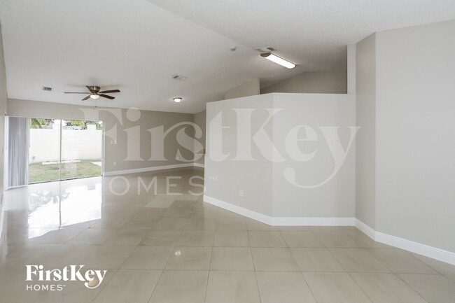 Photo - 12324 SW 198th St