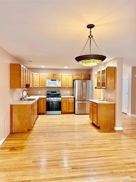 Photo - 195 Pinebrook Dr
