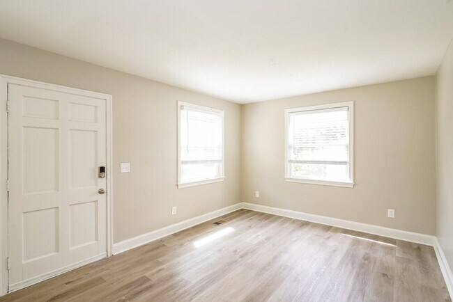 Photo - 1310 Venus Dr