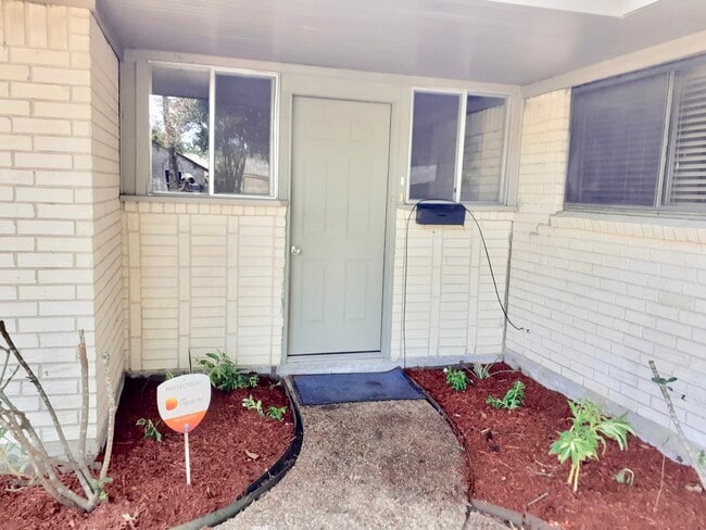 Photo - 8302 Coastway Ln