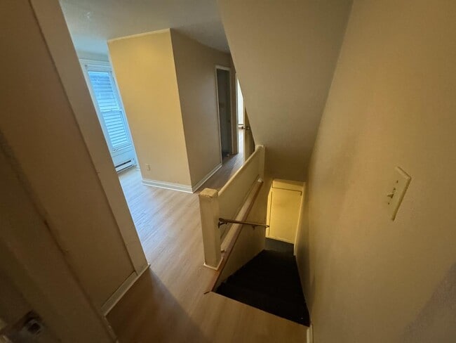 Building Photo - 379 E 3rd St