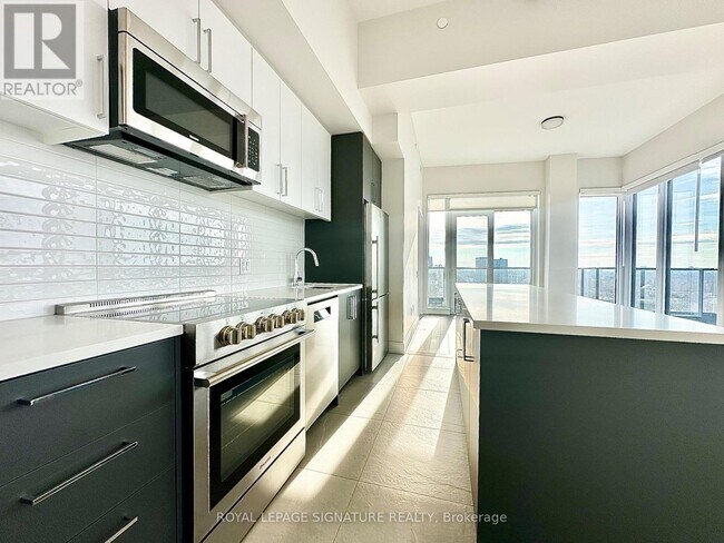 Photo - 2525 Bathurst St Unit 1303