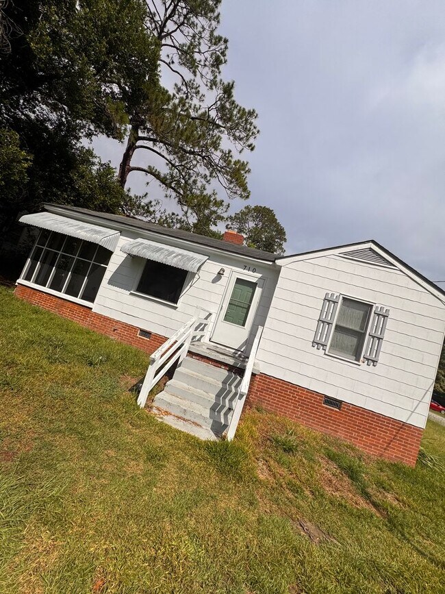 Photo - 2 Bed/1 Bath Home