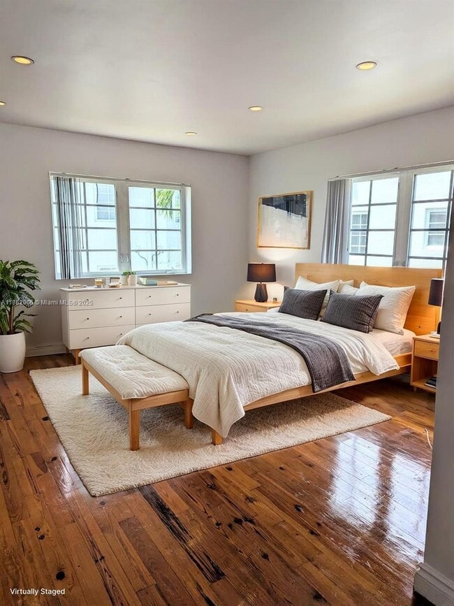 Building Photo - 1920 Michigan Ave Unit 8 Rental