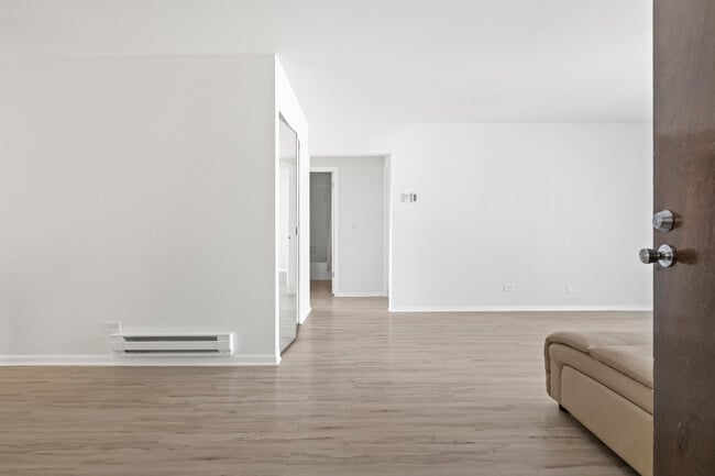 Photo - 201 N Waters Edge Dr Unit 302