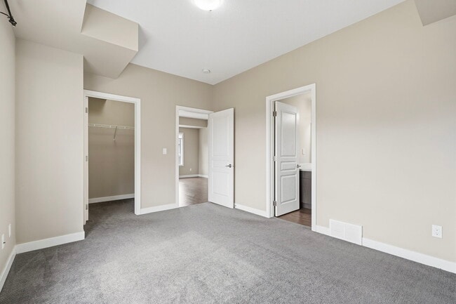 Liberty Park Townhomes & Carriage Homes