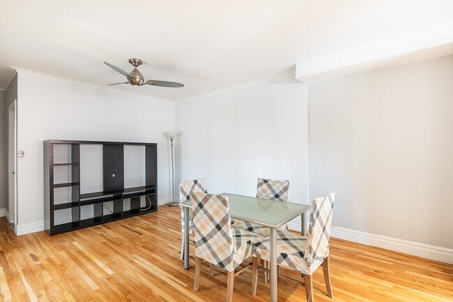 Photo - 6001-623e 23e Avenue Unit 3