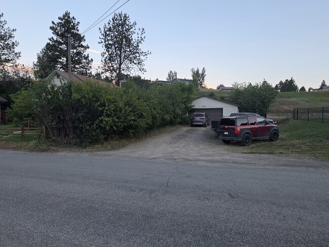Photo - 9 Clancy Creek Rd