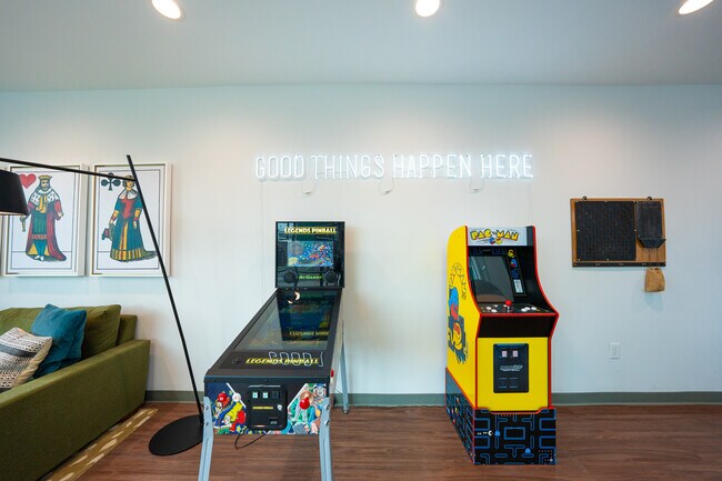 Photo - Marshall on 3rd