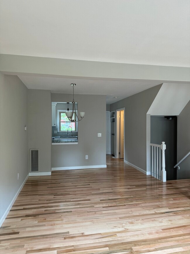 Photo - 119 Springbrook Dr