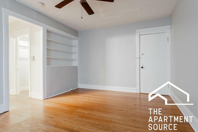 Photo - 514 W Cornelia Ave Unit 104