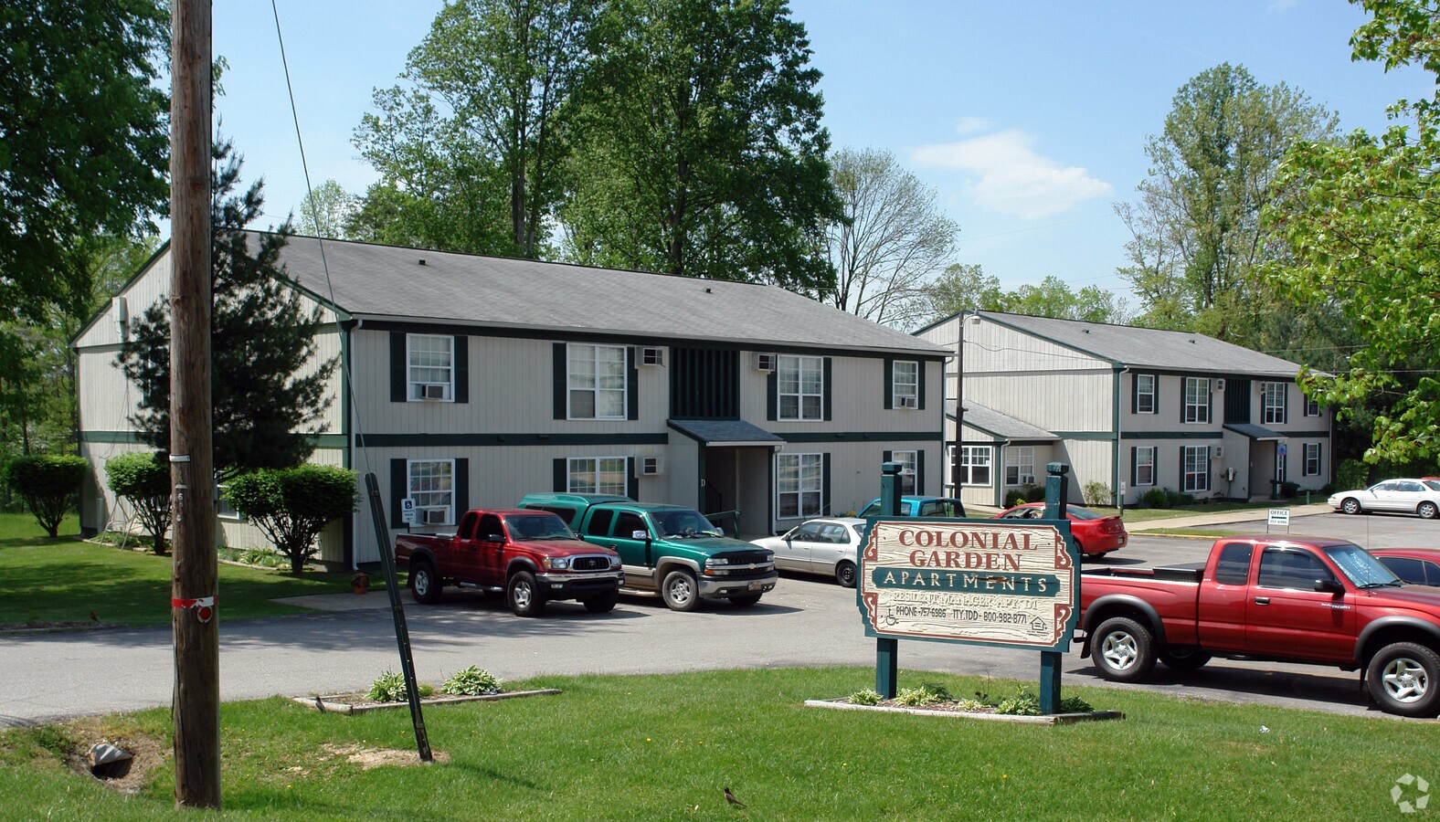 Colonial Garden Apartments - Colonial Garden Apartments