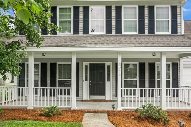 Photo - Gorgeous, 2 story, 4 BR, 2.5 BA Home with Fenced Yard near Magnolia Gardens