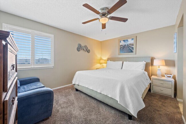 Photo - 505 E Beach Blvd Unidad SI ID1508192P